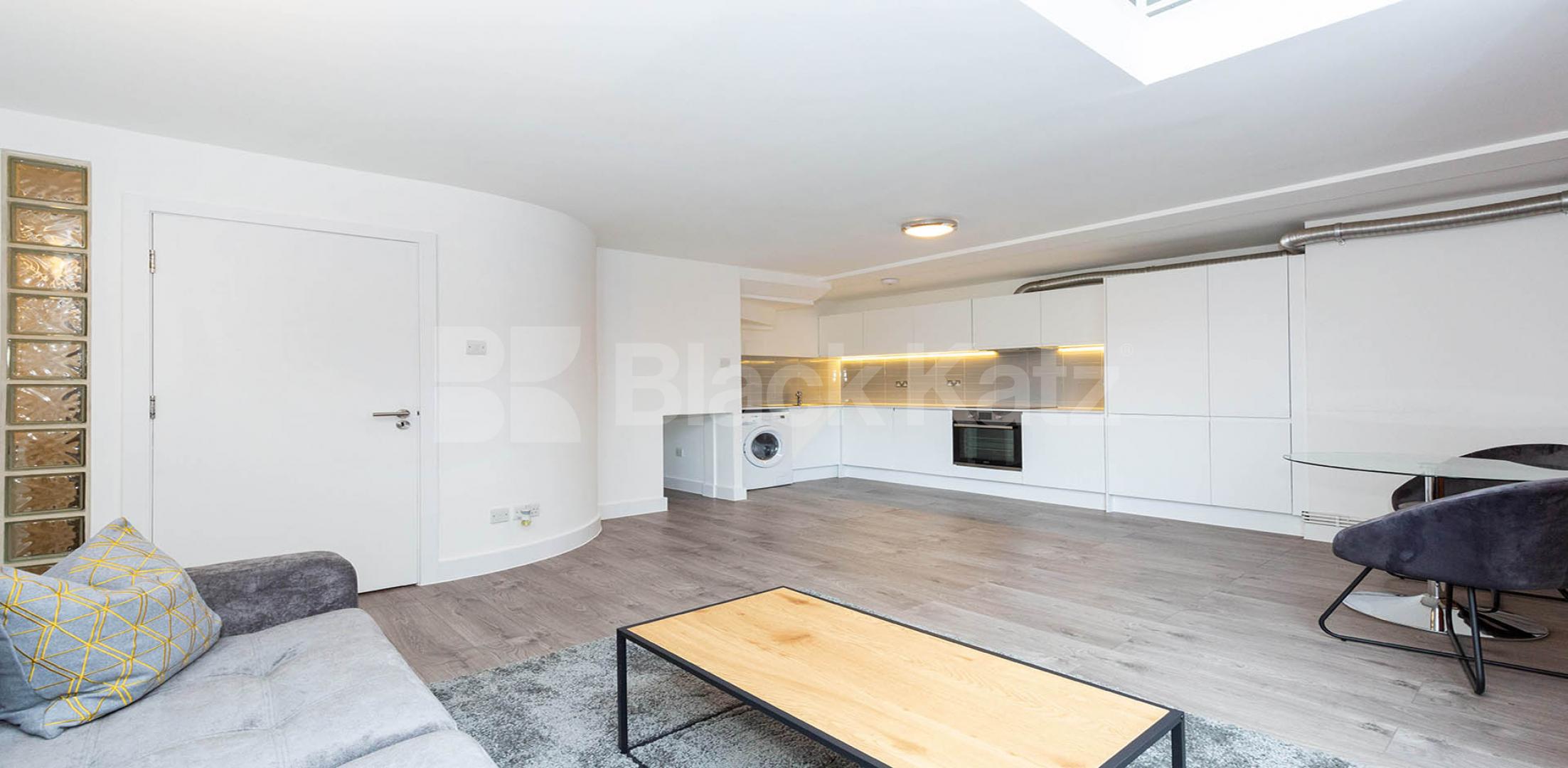 			VIRTUAL TOUR AVAILABLE!, 1 Bedroom, 1 bath, 1 reception Apartment			 Dove Road, CANONBURY-ISLINGTON
